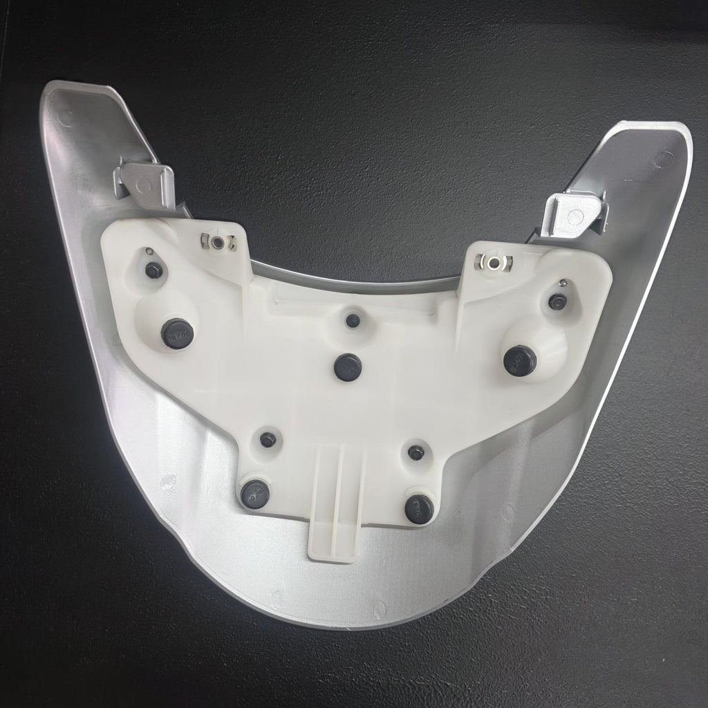 Genuine Suzuki Boulevard M109R / Intruder M1800R Silver Rear Seat Cowl 45550-48G00-YMD – Used