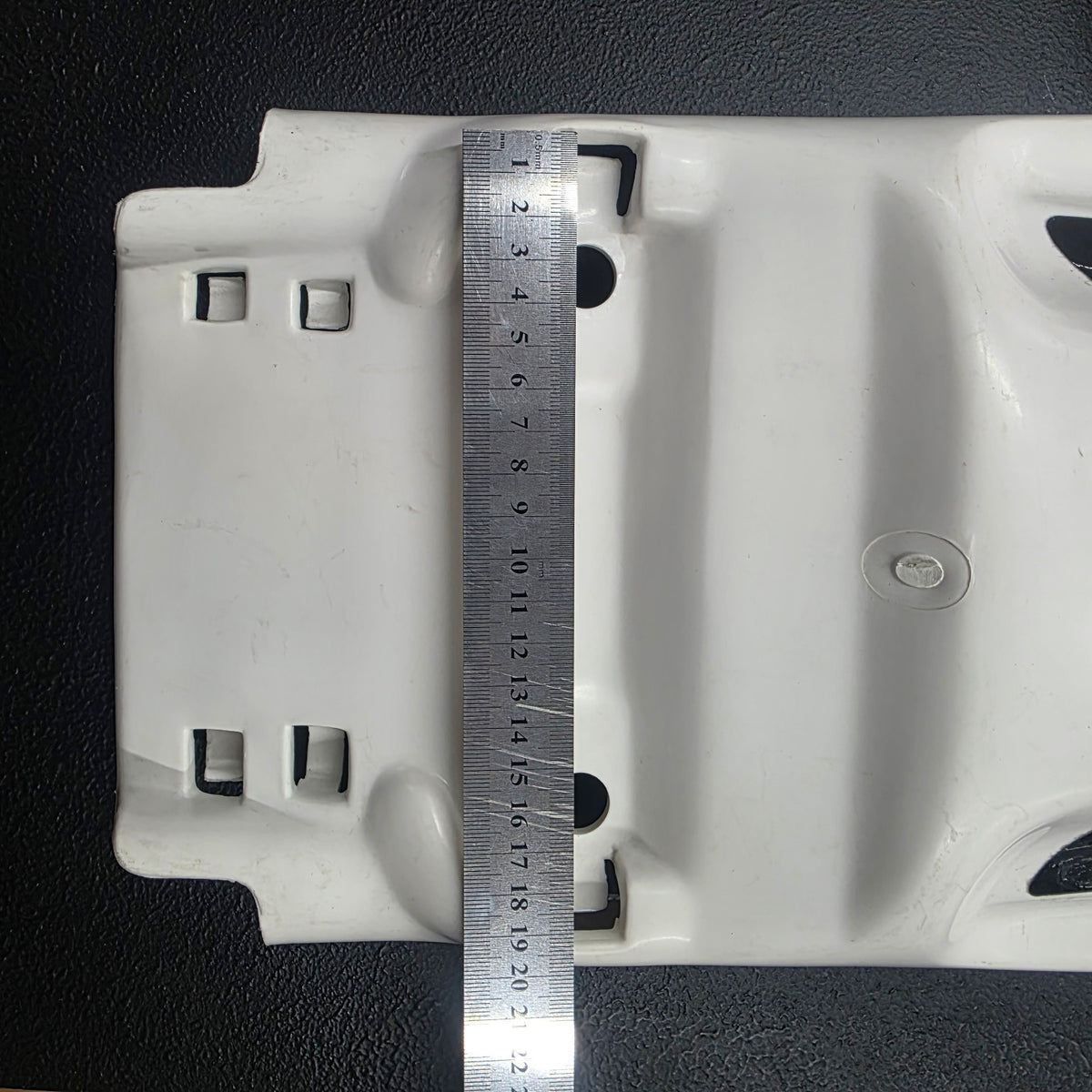 Used Circuit Equipment rear mudguard mounting measurements